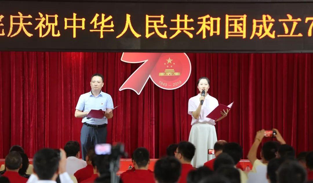 A股三大指数全线爆发“中字头”掀起涨停潮，两市超4700股上涨